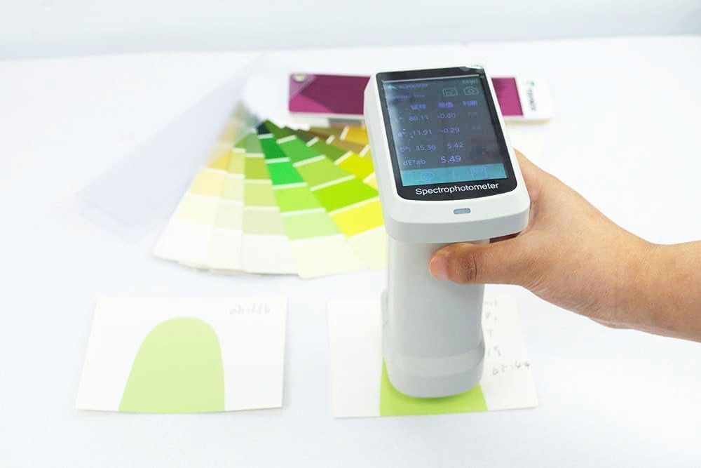 Digital Spectrophotometer Colorimeter with Three Measuring Aperture Φ11mm Φ6mm 1 * 3mm D/8 SCI Repeatability dE*ab≤0.03 Display UV+LED Light Source HD Camera Observation Method Auto Calibration