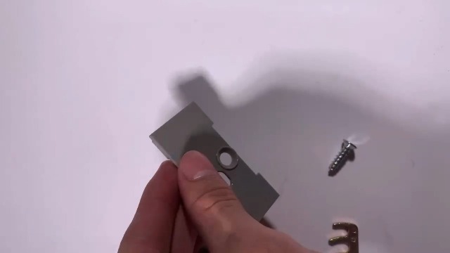 Accessoire Motorhome Remplacement Serrure Angle Porte Réfrigérateur Camping- Car RM7 - Pièce Remplacement 2412757805 Pièce Détachée RM7