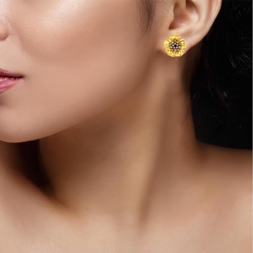 Image of P.C. Chandra Jewellers Bis Hallmarked 18Kt (750) Yellow Gold Beautiful Floral Studs With Petals Studs Earrings For Women & Girls - 1.15 Grams