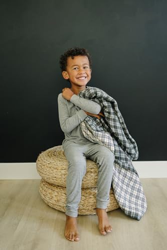 Image of Mebie Baby Vintage Plaid and Navy Plaid Muslin Cotton Quilt, Soft Swaddle Blankets for Girls and Boys, Newborns to Toddler, 47 inchx47 inch