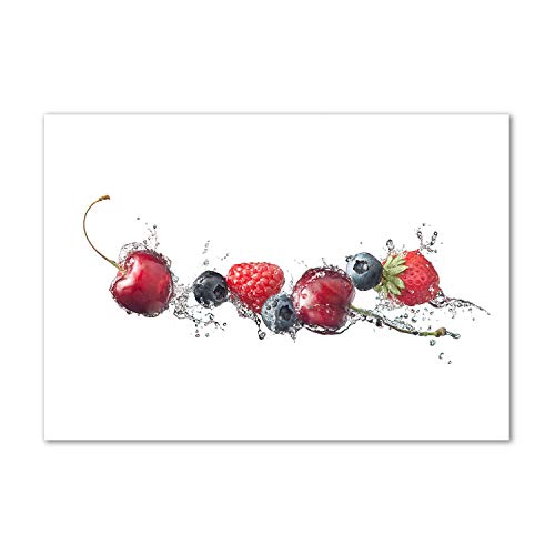 Toile imprimée fruits rouges pour sublimer l'ambiance de votre salle à manger