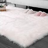 💖 Einfach zu säubern: Diese flauschige Kuscheldecke ist bei 30°C waschbar & trocknergeeignet (1 Wäsche bitte separat) mit Anti-Fusselbildung, Bleibt ewig weich und soft.