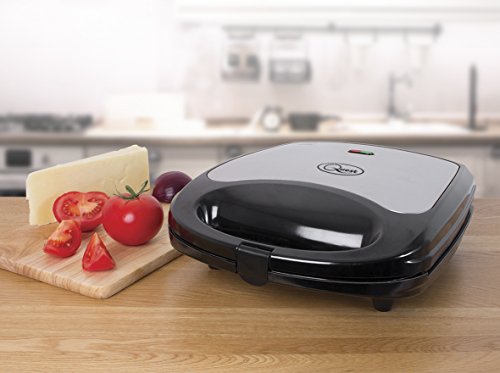 Quest 35990 4 Portion Non-Stick Toastie Maker/Easy to Clean/Student Essentials & 4 Slice Toaster Black - Extra Wide Long Slots for Crumpets and Bagels - 6 Settings - Image 2