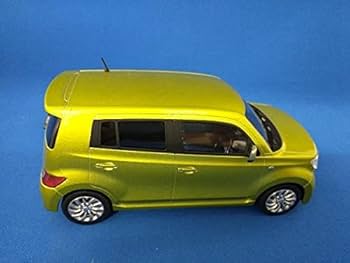 ★美品 トヨタ bB 1/43 カラー ミニカー　TOYOTA トヨタ bB モデルカー ミニカー 非売品 カラーサンプル 中古品