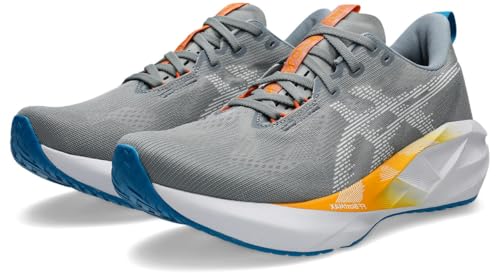 Image of ASICS Men's NOVABLAST 5 Running Shoes