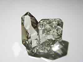 Amazon.co.jp: ハーキマーダイヤモンド 連結結晶 群晶 クラスター 水晶