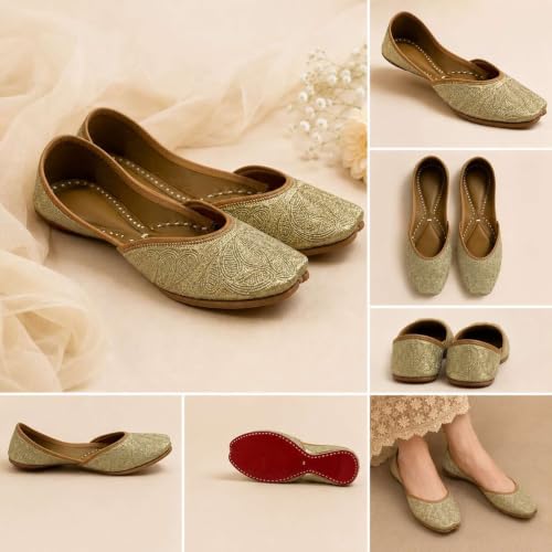 Image of Gold Bridal Flats Wedding Shoes Indian Punjabi Jutti Mojari Designer Shoes