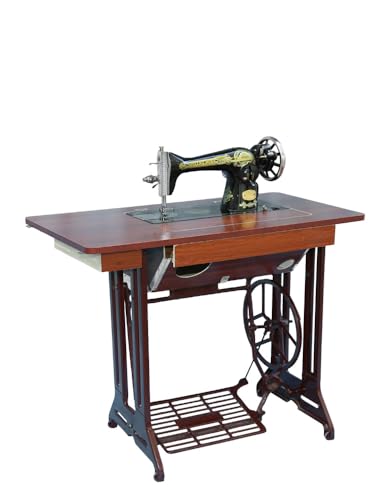 Vintage Sewing Machine Antique Foot Pedal Sewing Machine Manual Retro Household Desktop Sewing Machine Cast Iron Material with Wooden Table Home Decor Collectible No Electricity Required