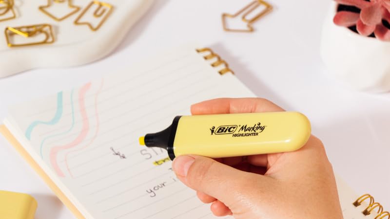 Set 16 Evidenziatori BIC Marking Flat – Punta A Scalpello 1,2-4,6 Mm, Inchiostro Fluo E Pastello, 95% A Base Acqua, Asciugatura Rapida