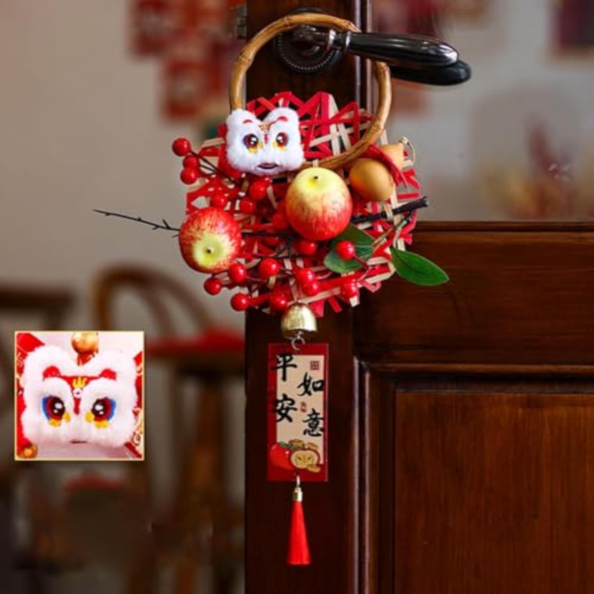 Small Hanging Wreath with Door Handle Pendant and Tassels