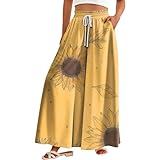 5. Les quatre saisons en blanc : Les fleurs du printemps, le vent de l'été, les feuilles de l'automne, la neige de l'hiver, tout est discrètement rangé dans les plis de ce pantalon, ne laissant qu'une ligne épurée, prête à accompagner la saison suivante pour continuer l'histoire inachevée.