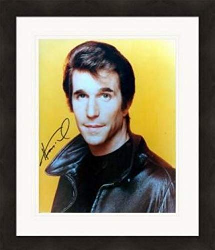 Autograph Warehouse 332998 8 x 10 in. Henry Winkler Autographed Photo - Happy Days The Fonze Image No. SC5 Matted & Framed