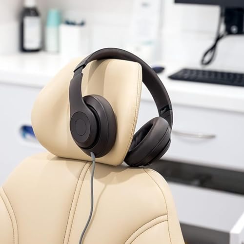 Audio Article: The Dental Soundtrack - Using Music to Reduce Patient Anxiety and Customize Comfort