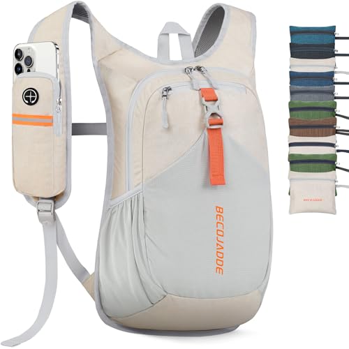 BECOJADDE 15L Wanderrucksack Herren Kleiner Rucksack Damen Leichter Daypack Tagesrucksack Faltbarer Trekkingrucksack für Camping Outdoor Wandern Travel Beige