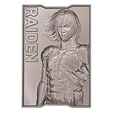 FaNaTtik Metal Gear Solid 2 Raiden - Barras de metal coleccionables con licencia oficial, edición limitada 5000 en todo el mundo, numerada con soporte de exhibición