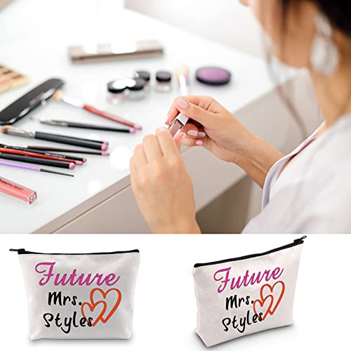 LEVLO Funny Fans Gift Future Mrs Makeup Bag Music Lover Gift for Women Girls (Mrs.) - Image 4