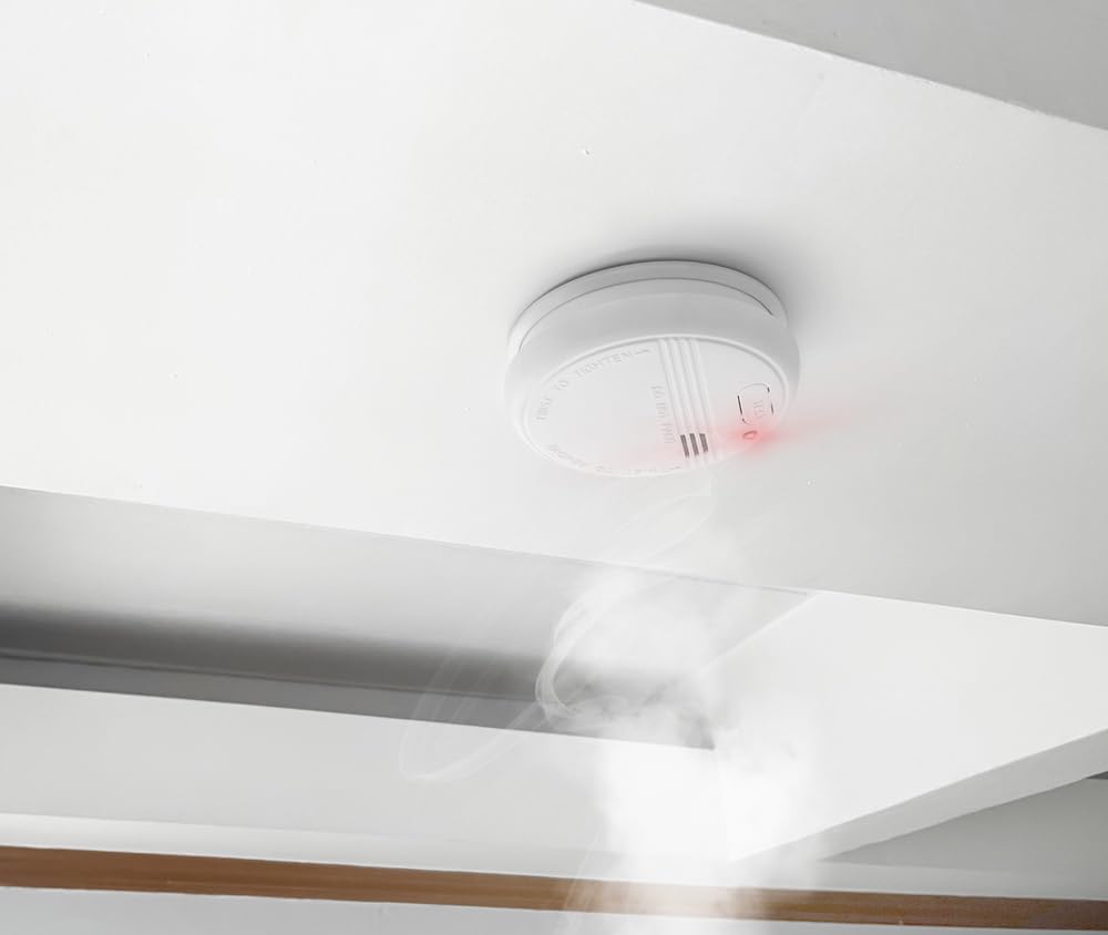 Garza - Pack de 3 Detectores de Humo Mini, Diseño Ultracompacto, Sensor Fotoeléctrico, Alarma 85dB, Batería 9V Incluida, Instalación sin Cables, Indicador LED y Botón Test