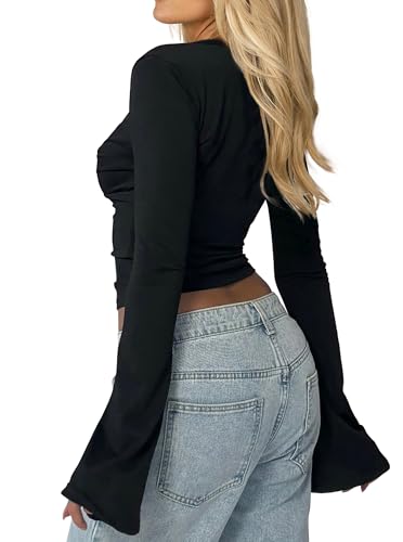 CSDAJIO Women's Lace Deep V Neck Long Sleeve Low Cut Crop Top Slim Fitted T Shirt Fall Going Out Shirts2