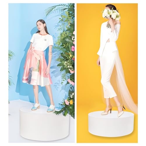 Expositions et présentations de mode : présentoirs ronds et podiums robustes