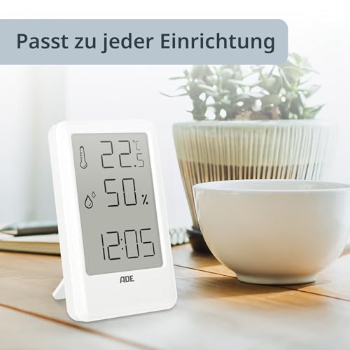 ADE Thermometer mit Luftfeuchtigkeitsmesser innen | digitale Badezimmeruhr mit Temperatur | Feuchtigkeitsmessgerät mit Uhrzeit | Hygrometer für Büro, Kinderzimmer, Schlafzimmer, Bad | Hochformat weiß