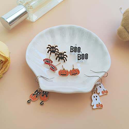 20/24 Pairs Hypoallergenic Halloween Earrings for Girls Cute Stud Earrings Sets Halloween Earrings for Women Teen Girls Pumpkin Spider Bat Black Cat Ghost Witch Candy Spooky Earrings Halloween Jewelry Fall Earring Set3