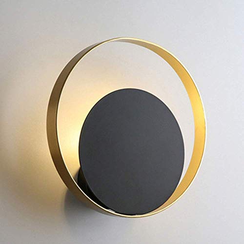 Lampe de chevet créative pour optimiser l'éclairage de l'allée