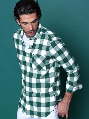 Image of THE BEAR HOUSE Men's's Checkered Flannel Shirt | Green | TBH-Intel-GR