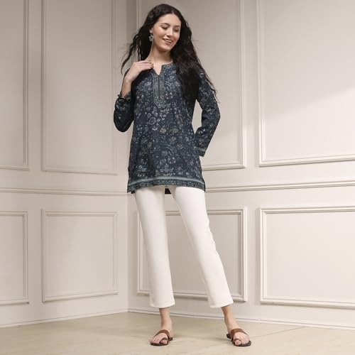 Image of BIBA Women's Polyester Printed Straight Kurti