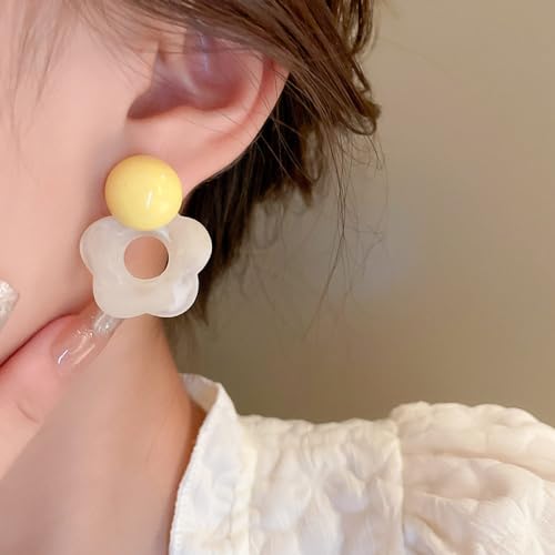 Boucles d'oreilles acryliques design unique aux fleurs fraîches en résine - 5