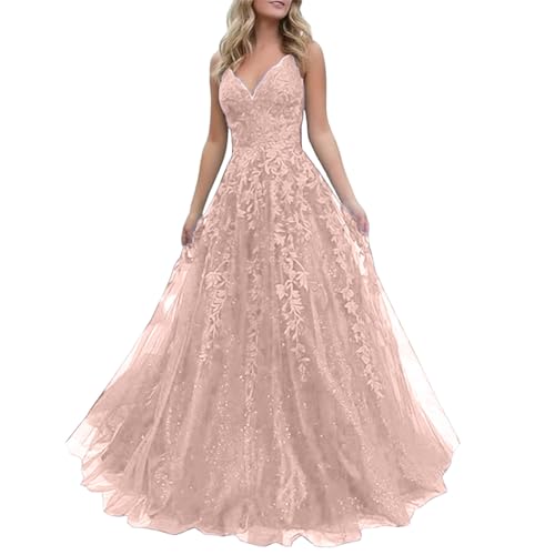 Robe de mariage en dentelle et tulle pour invitée chic de cérémonie