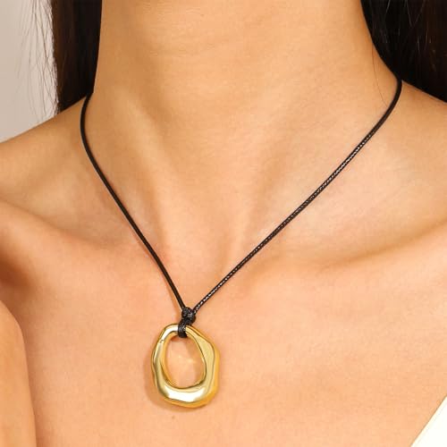 Boho Pendant Necklace for Women Chunky Gold Statement Necklaces Big Circle Black Necklace Cord Gold Charm Leather Western Necklacess for Women Trendy Jewelry Christmas Gifts Stocking Stuffers4