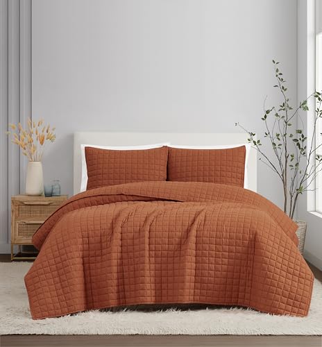 Brooklyn Loom Flax Linen Rust Full-Queen 3 Piece Quilt Set, Solid Color Themed, Oeko-TEX Certified Confidence
