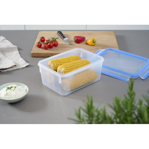 EMSA Clip & Close Frischhaltedose, rechteckig, 2,2 L, Aufbewahrungsbox, 100 Prozent dicht, spülmaschinen-, gefrier-, mikrowellenfest, Transparent, Blau, Made in Germany, 508544