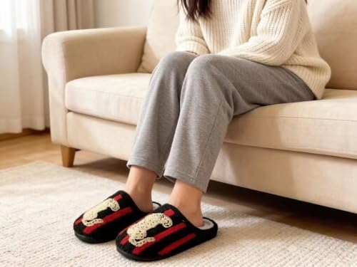 Image of Women's Men's Happy Face Heart-shaped Cat Slippers - Retro Leopard Print, Memory Foam, Soft Plush, Warm, Anti-Slip Home Shoes