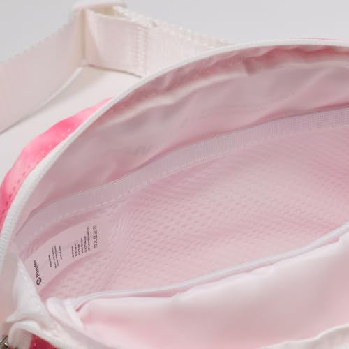 Image of Pander Belt Bag Large 2L, Nylon Fanny Pack Purse for Women and Men with Adjustable Strap