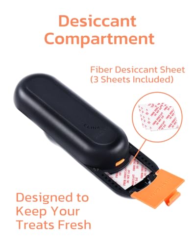 Clink Design Clicker Dog Trainer & Dog Treat Pouch Alternative, Dog Treat Dispenser, Puppy Essentials Dual Use 2 in 1 Dog Clicker for Training - Durable, Light (2.36 oz), Easy to Clean & Handle, Black