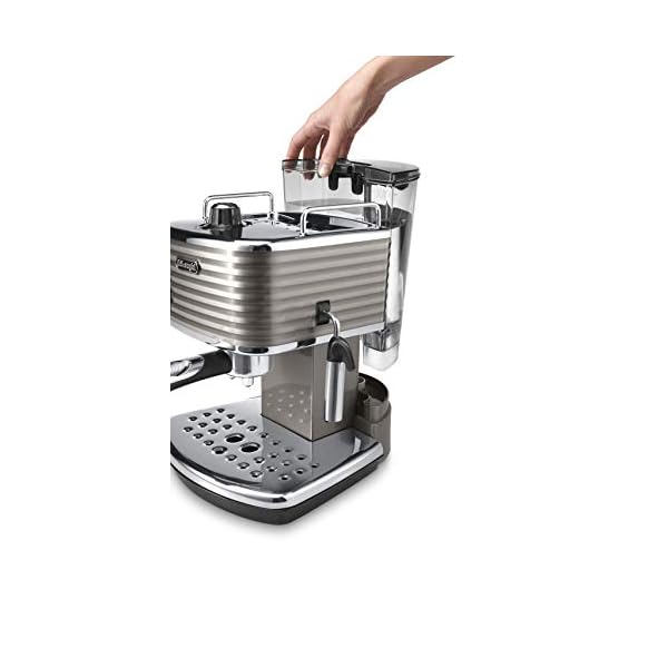 De'Longhi 132103100 Cafetera Independiente, Goteo, Molido, Vaina, Capuchino, Café Expreso, 1.4 L, 1 Cups, Beige/Bronce - Imagen 5