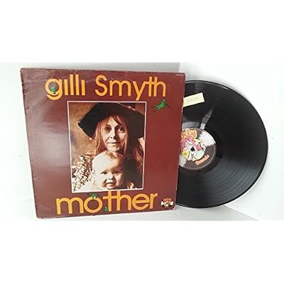 GILLI SMYTH mother, CRL 5007