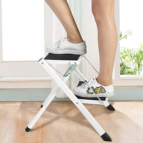 Escalera plegable con 2 peldaños antideslizante, capacidad de carga: 120 kg, escalera de acero resistente, taburete escalera plegable antideslizante práctica para casa o tienda, color negro y blanco