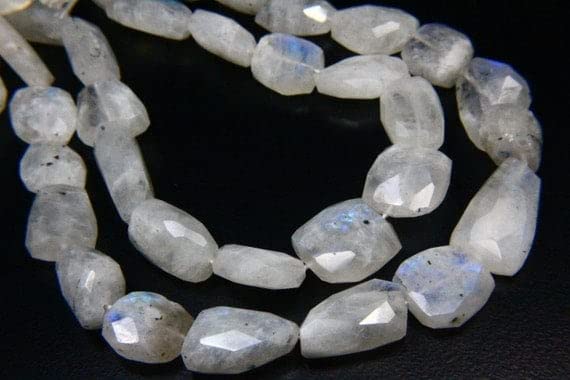 Pierre de lune arc-en-ciel naturelle perles pépites facettées pour création de bijoux