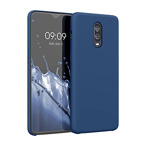 DOWN TO BUSINESS: la Back Cover gommata convince per lo stile classico ed elegante, offrendo una sobria protezione al tuo telefono cellulare.