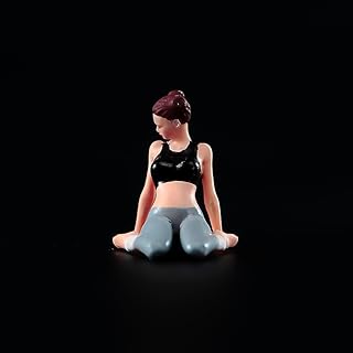 RoofWorld 1ï¼š43 Scale Miniature Figurines Diorama Action Figure Tiny People Scene Props Doll for Cars Vehicles Model (Black Vest Girl)