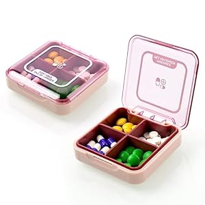 ACWOO Pill Box Organizer, 1 stuks draagbare medicijnopbergdoos met 4 compartimenten, pillendoosje Pillendispenser voor vitamines, levertraan, supplementen en medicijnen voor reizen en werk (Paars)