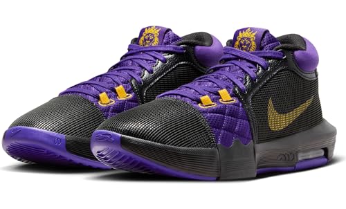 Image of Nike Lebron Witness VIII Men's Basketball Shoes