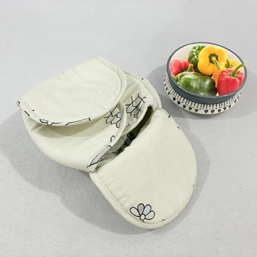 Image of Swayam 100% Cotton Cloth Roti Casserole | Hot Chapati Box | Washable Bread Basket | 22 cm Round Roti Basket | Geometric Design - Cream