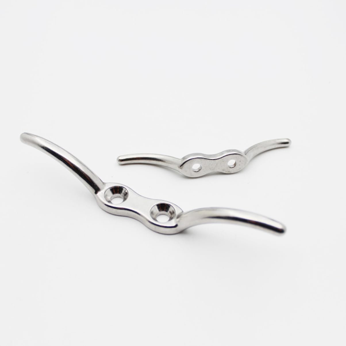 Toddmomy 2Pcs Stainless Steel Boat Cleat Hooks for Docking Yacht Mooring Durable Anchoring System for Watercraft Multipurpose Use Garage Shed