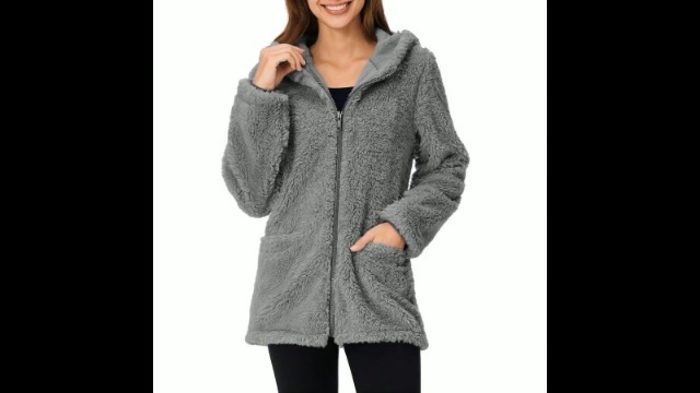Giacca In Pile Donna Con Stampa Gatti E Farfalla Ricamata – Bottoni, Tasche Grandi – Colore Nero – Invernale Morbido - 2