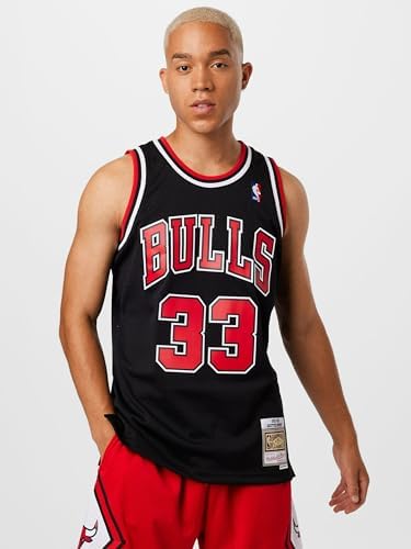 Amazon | [ミッチェル&ネス] Chicago Bulls Scottie Pippen 33