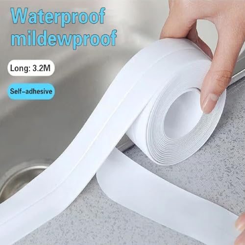 Tiiyee Selbstklebende Dichtband, PVC Wasserdicht Dichtungsband Schimmelresistentes Klebeband Weichsockelleiste Abdichtband Für Badewanne Arbeitsflächen WC Spülbecken Küche Wandecke(38mm*3.2M Weiß)