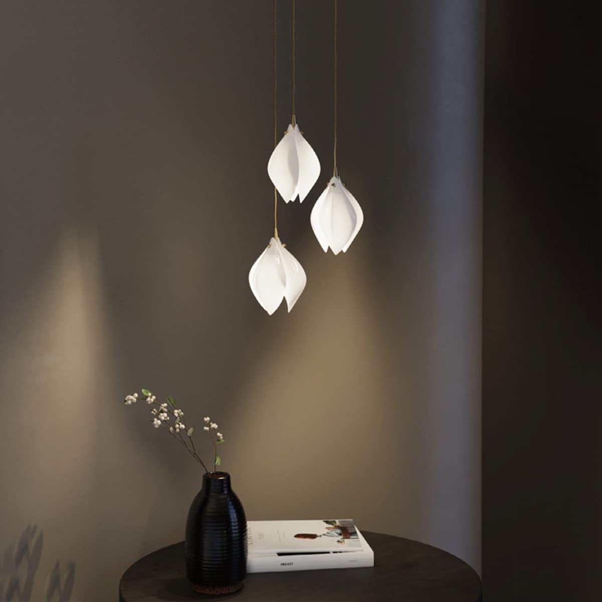Postmodern Magnolia Ceramic Petal Living Room, Dining Room, Bedroom, Bedside, Hotel Lobby, Duplex Staircase, Exhibition Hall, Chandelier(Size:6 Heads,Color:White Light)